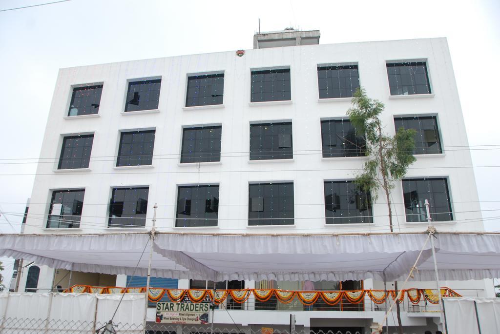 Hotel Neem Tree Hyderabad Airport Shamshabad Εξωτερικό φωτογραφία