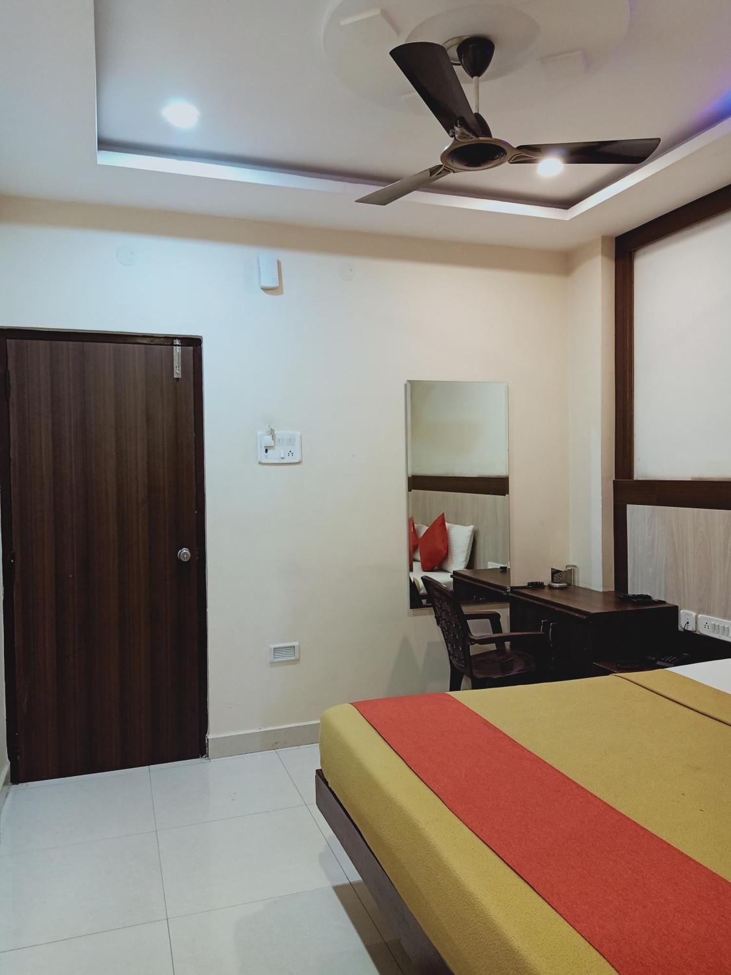 Hotel Neem Tree Hyderabad Airport Shamshabad Εξωτερικό φωτογραφία