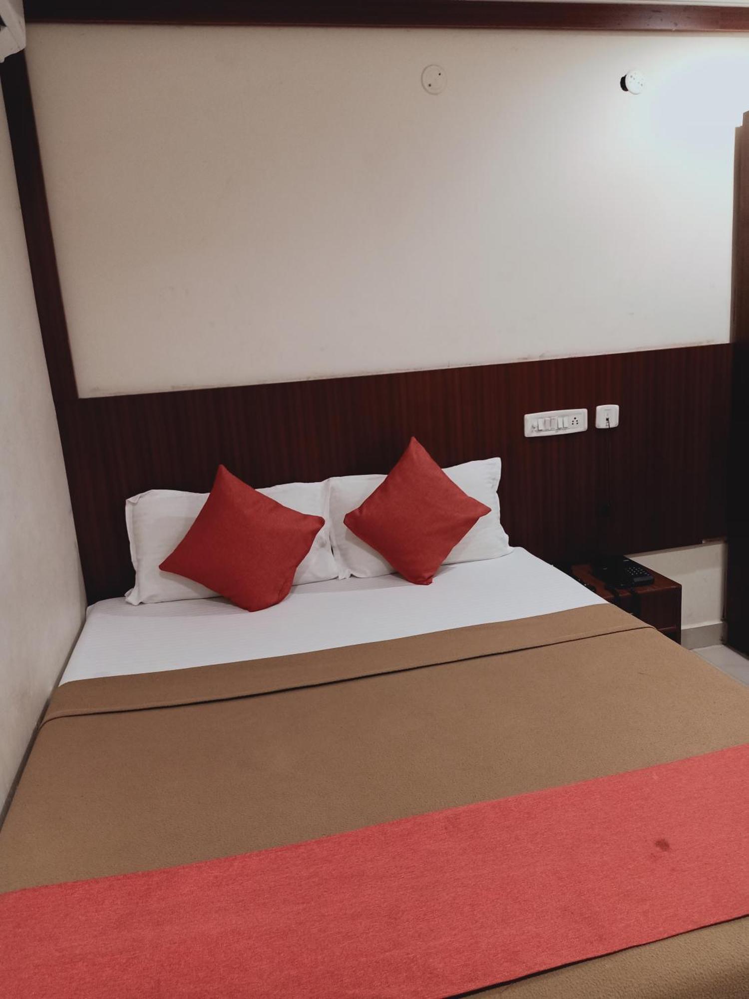 Hotel Neem Tree Hyderabad Airport Shamshabad Εξωτερικό φωτογραφία