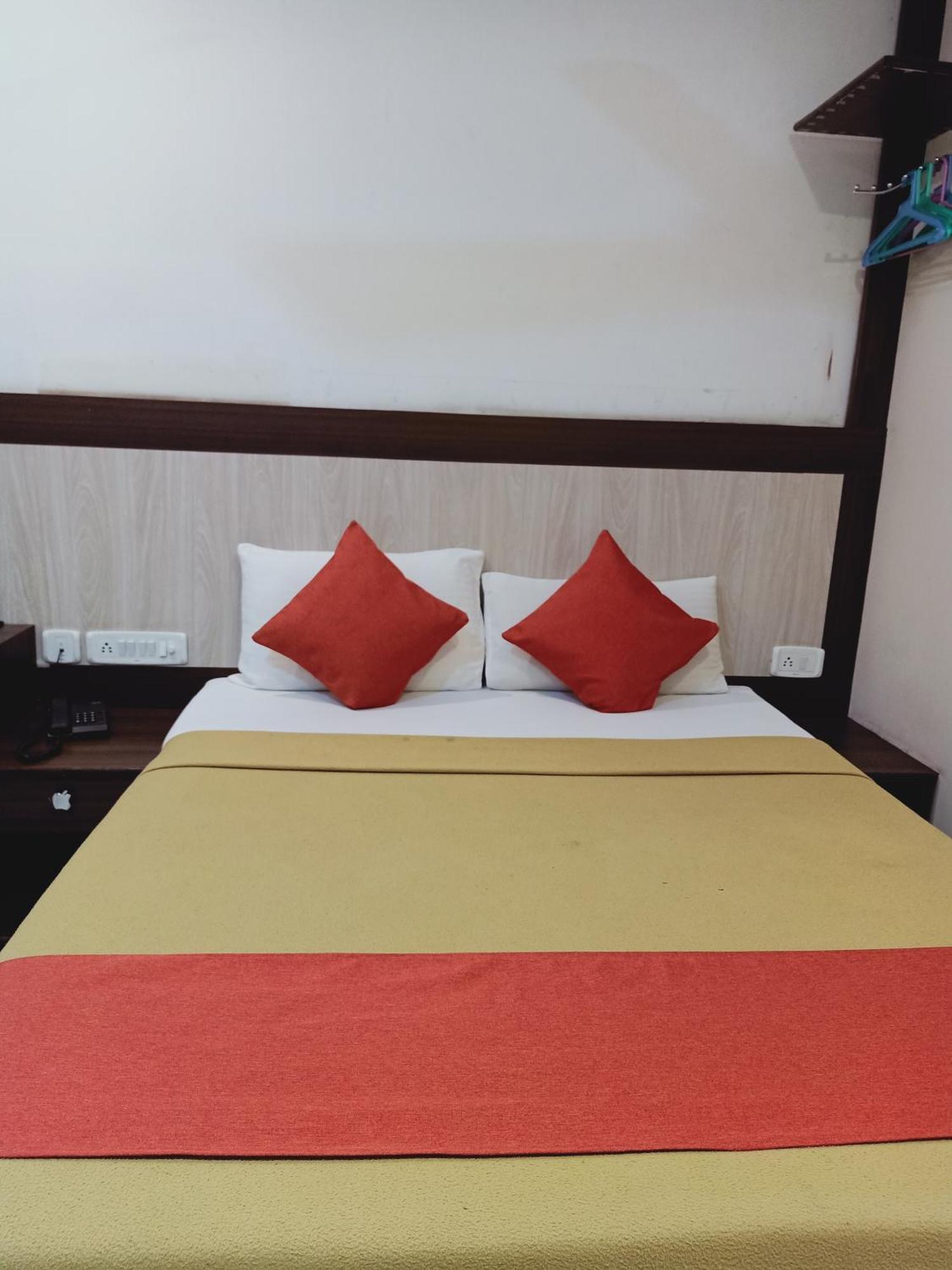 Hotel Neem Tree Hyderabad Airport Shamshabad Εξωτερικό φωτογραφία